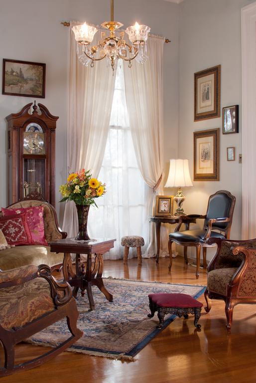 Hh Whitney House - A Bed & Breakfast On The Historic Esplanade Nova Orleães Exterior foto