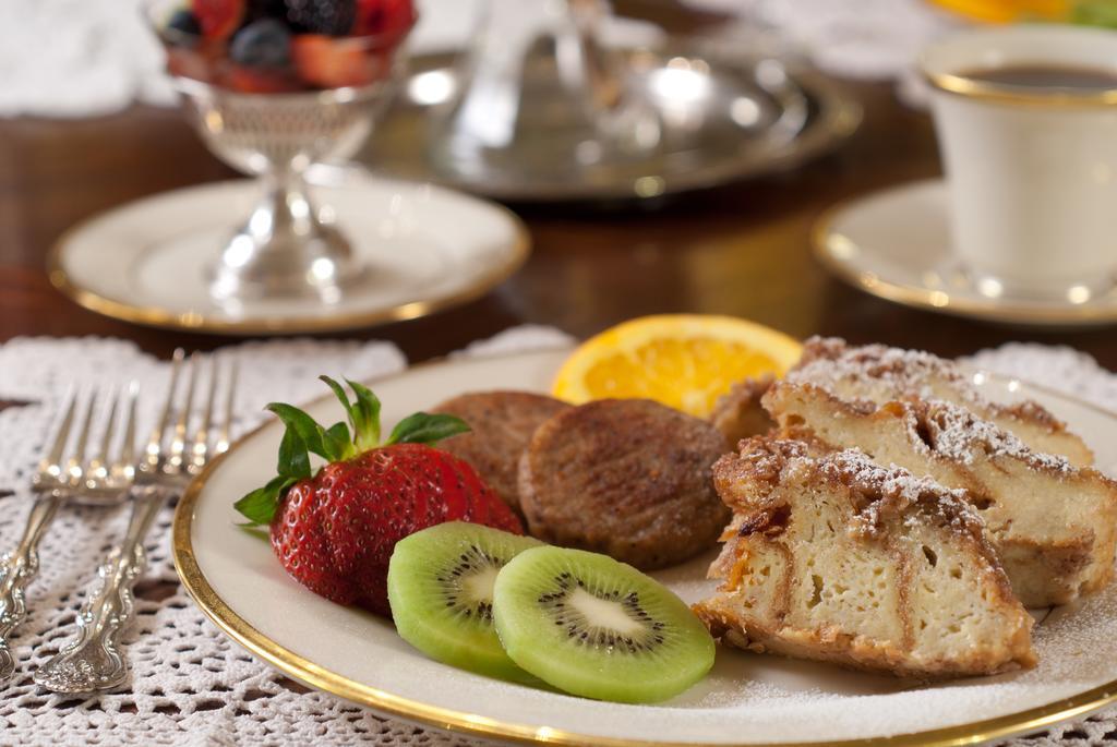 Hh Whitney House - A Bed & Breakfast On The Historic Esplanade Nova Orleães Exterior foto